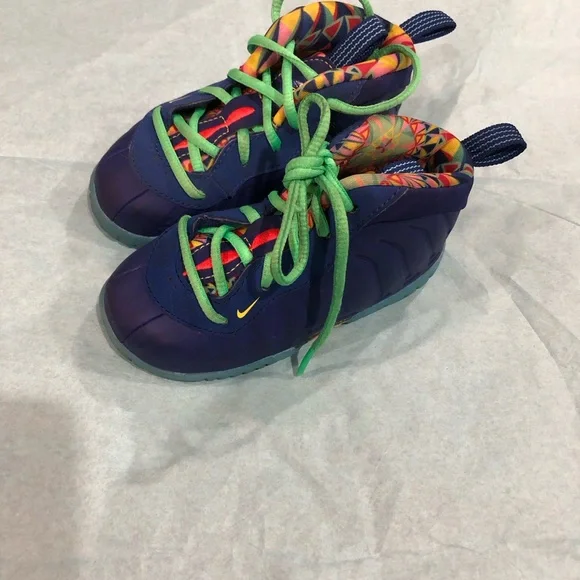 Nike kids Little Posite 1GS kaleidoscope sneakers blue 6c - Picture 3 of 4